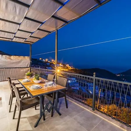 Lejlighed Sunrose Kalkan Antalya Jakuzili *